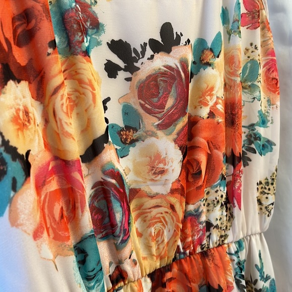 BaileyBlueb Medium Floral Hi-Low Dress - Picture 7 of 7